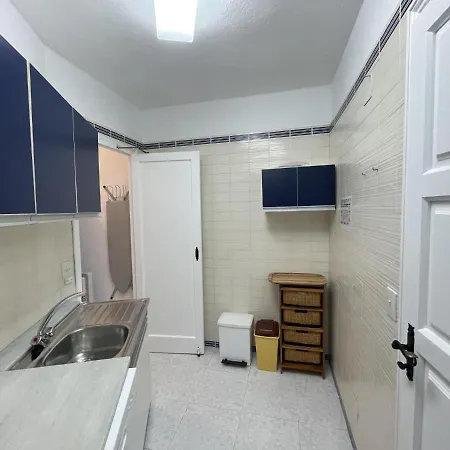 Ccs 100 Apartamento